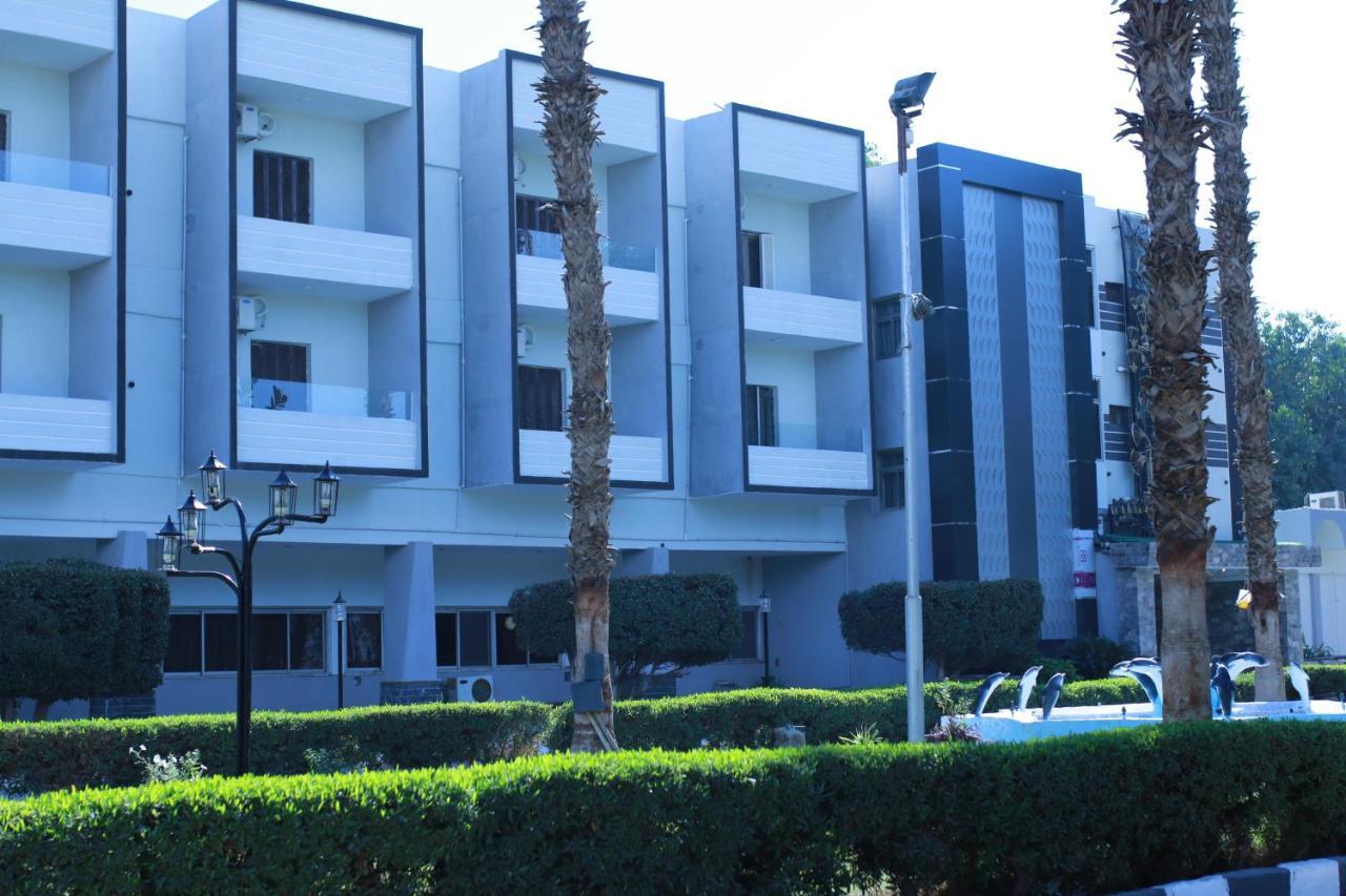 Jewel Assiut Hotel エクステリア 写真